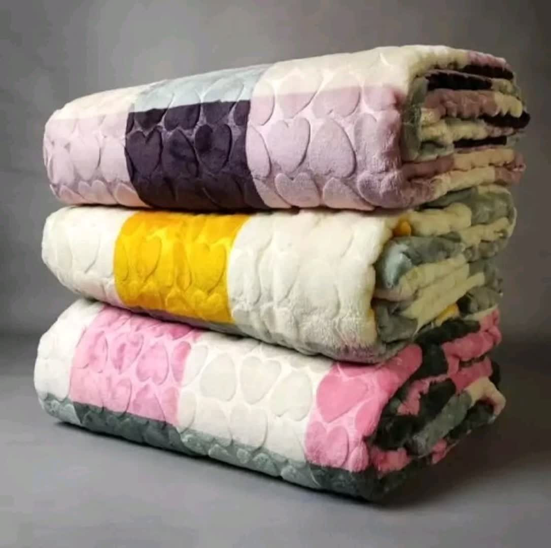 خرید پتو ماندانا